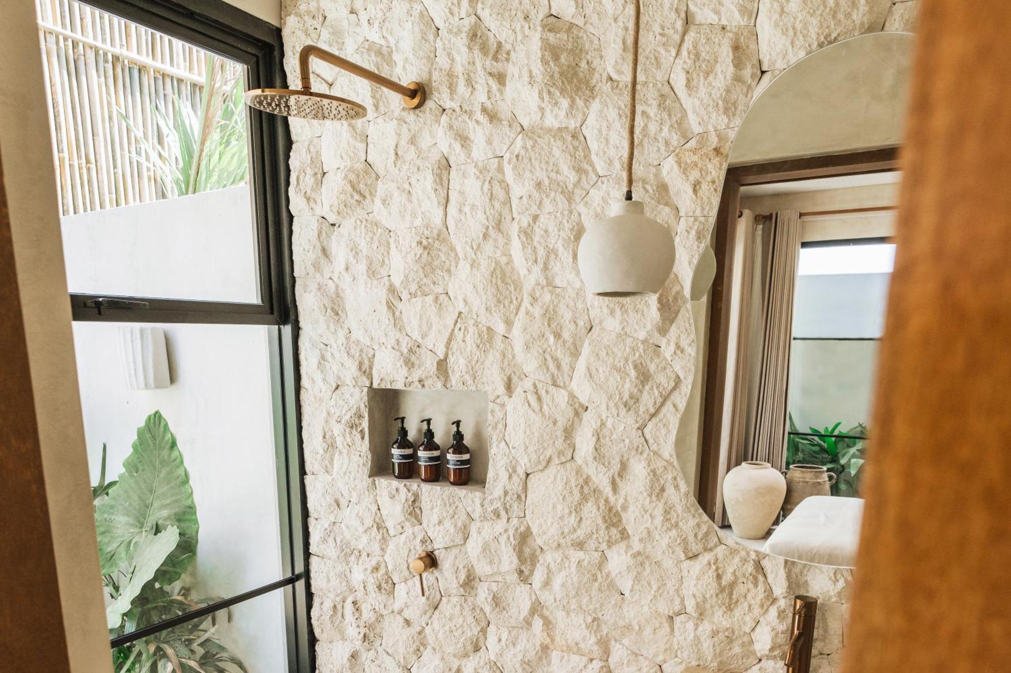 Alma Bingin Boutique Hotel Uluwatu  Exterior photo